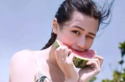 娱乐吃瓜酱头像女生可爱,娱乐吃瓜酱头像下的可爱女生风采